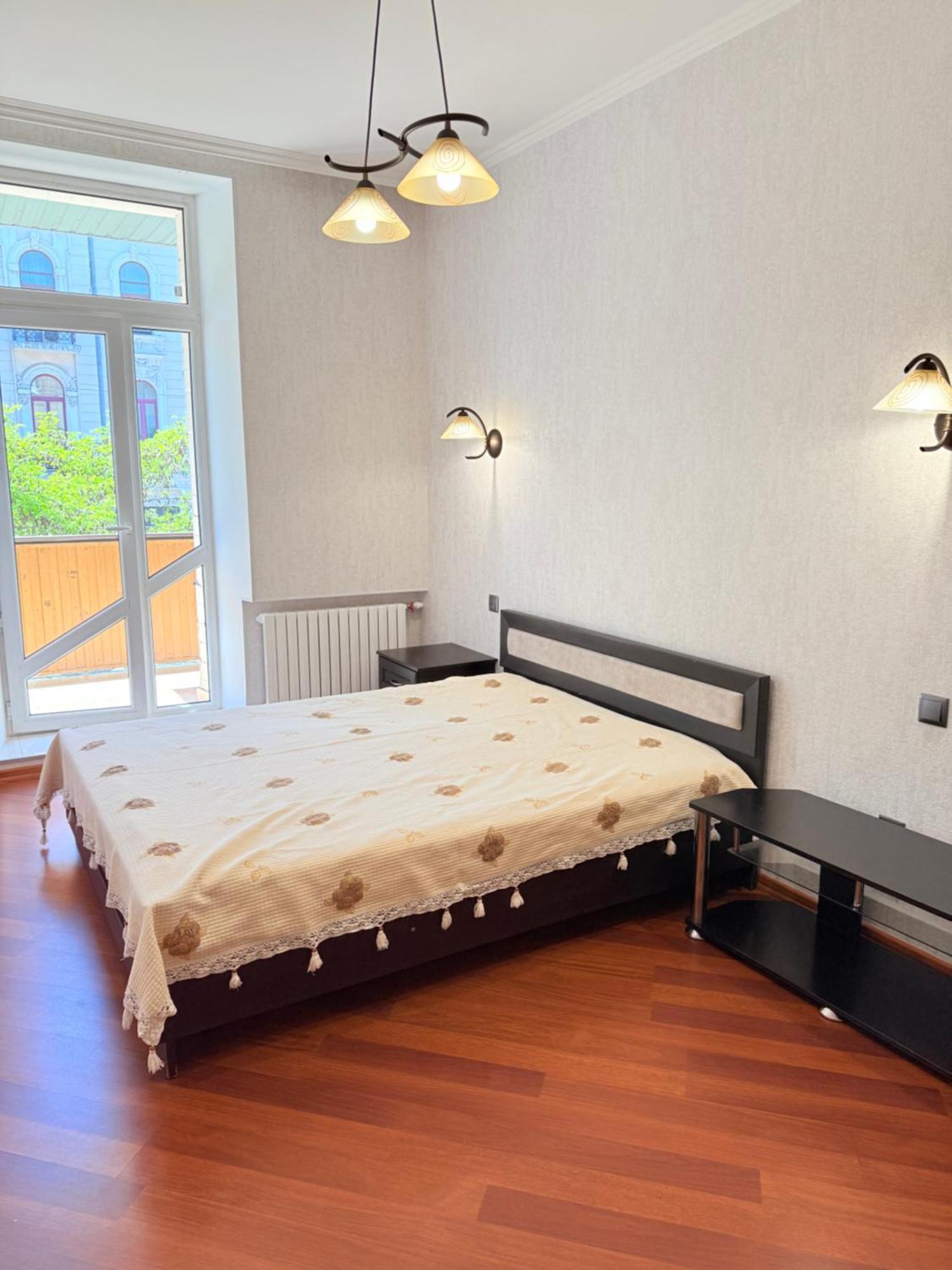Светлая Квартира Appartement Odessa Buitenkant foto