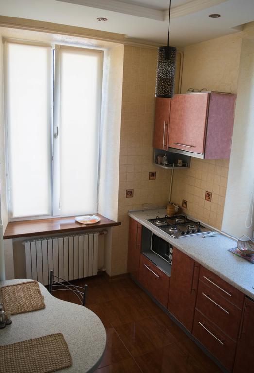 Светлая Квартира Appartement Odessa Buitenkant foto